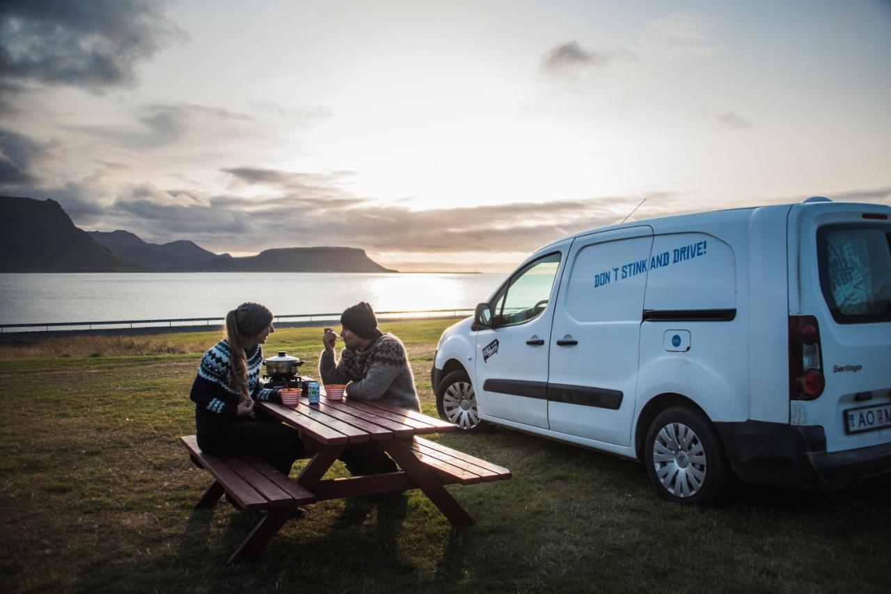 Kuku Campers - Campervans Keflavik Luaran gambar