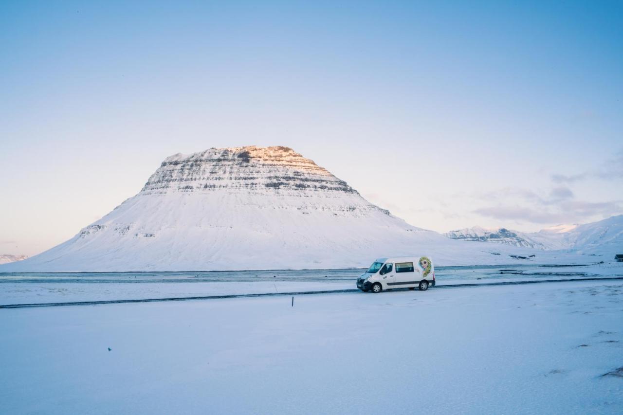 Kuku Campers - Campervans Keflavik Luaran gambar