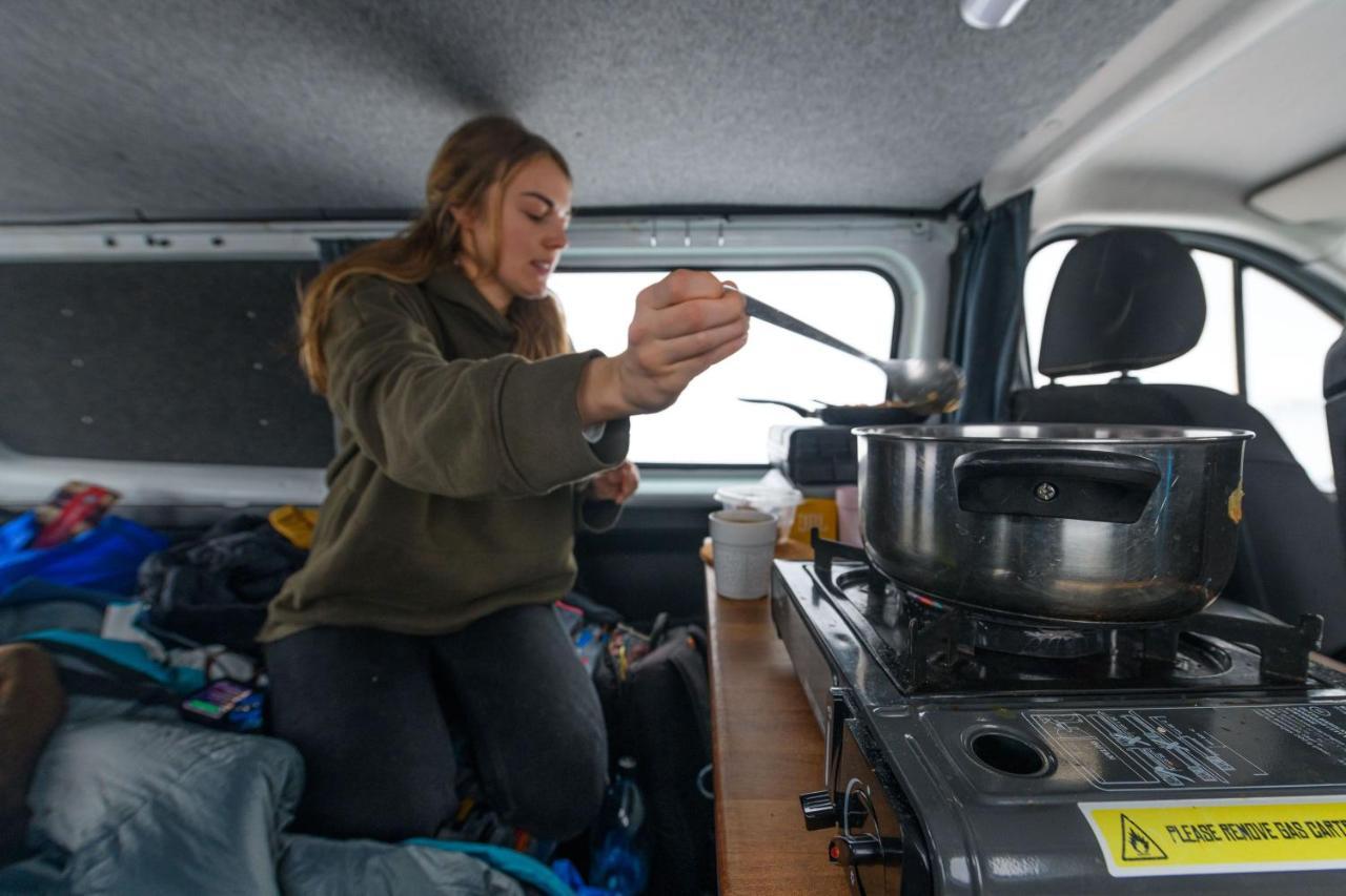 Kuku Campers - Campervans Keflavik Luaran gambar