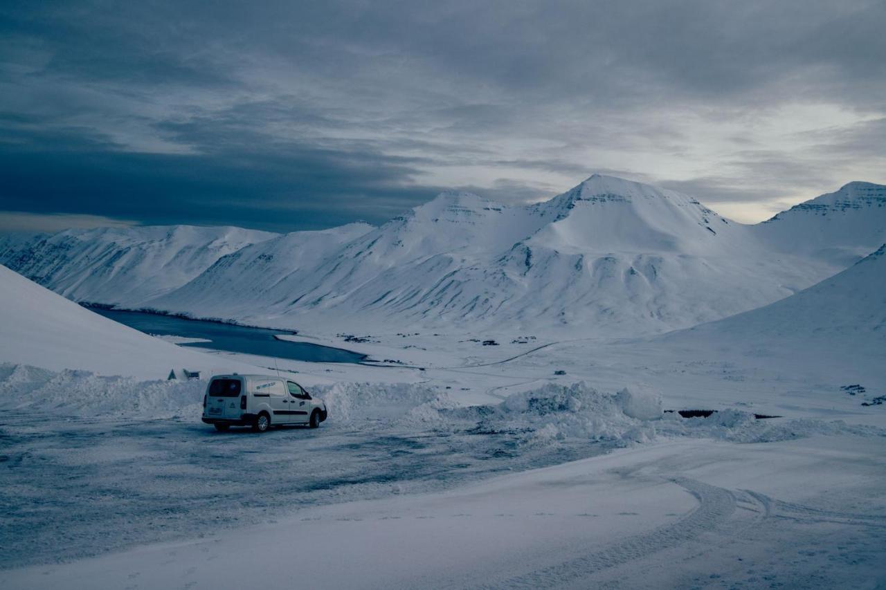 Kuku Campers - Campervans Keflavik Luaran gambar